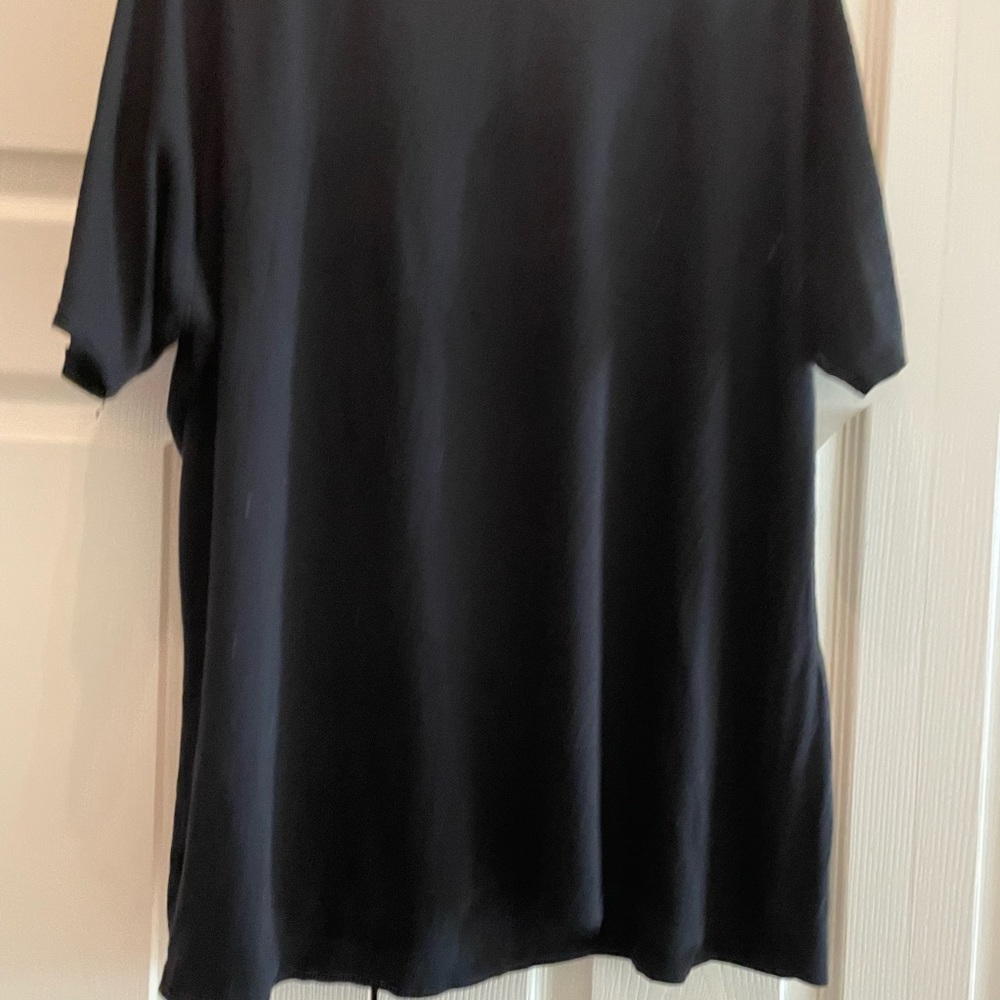 Well Behaved Women Tee All Sizes Available - Picture 5 of 5